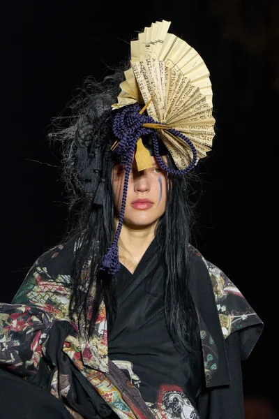 Look 152
